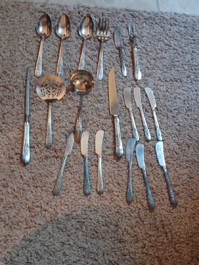 Silver Ornate Flatware Serving Set - Classic Silver Tone